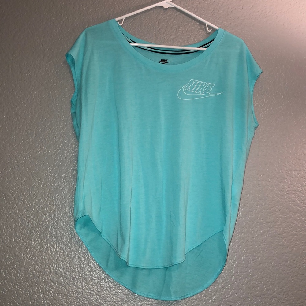 Nike t shirt